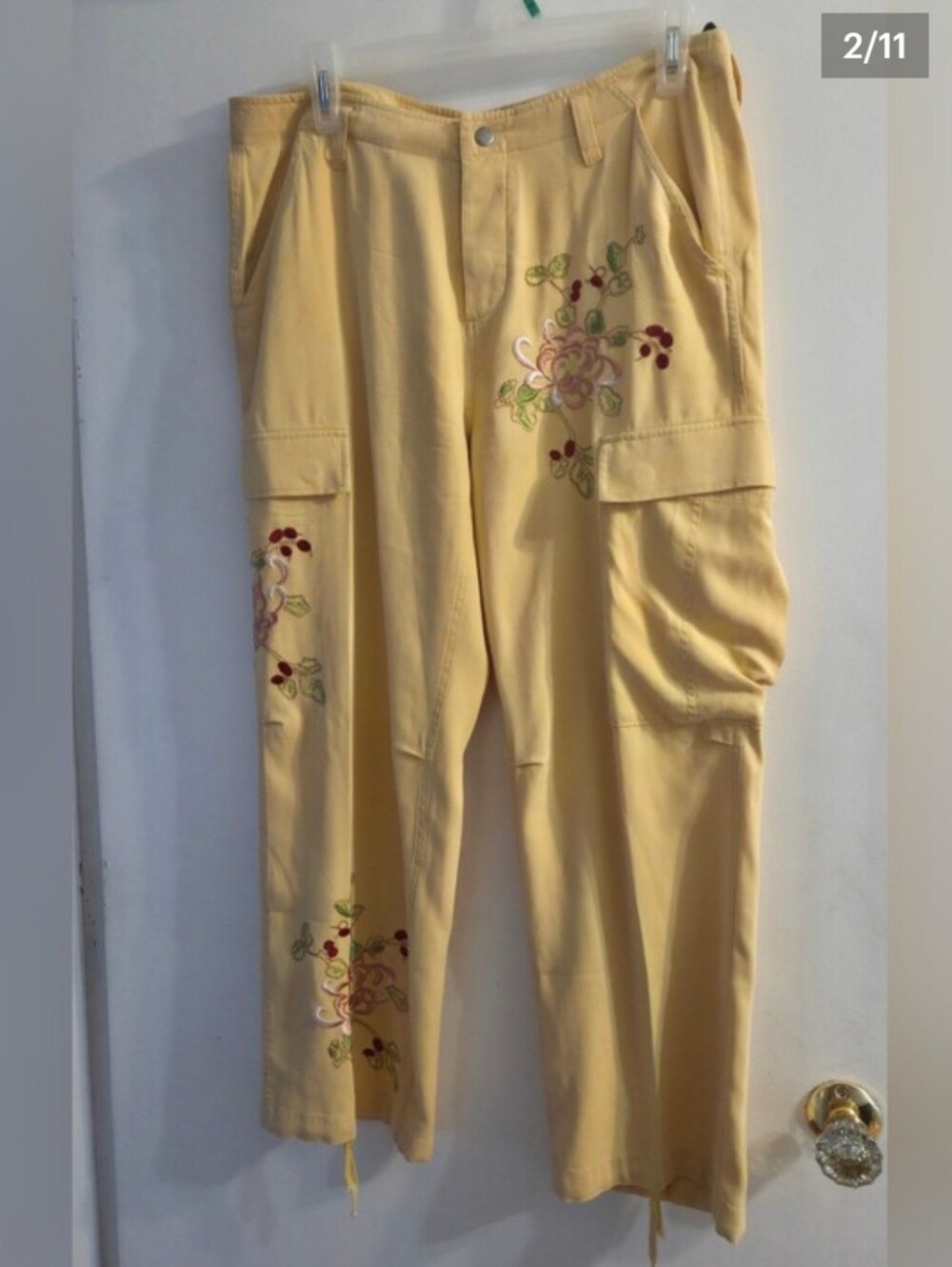 Boston Proper Size 10 SILK Embroidered Cargo Capris NWOT